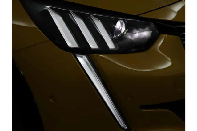 Peugeot 208 (2021) thumbnail 54