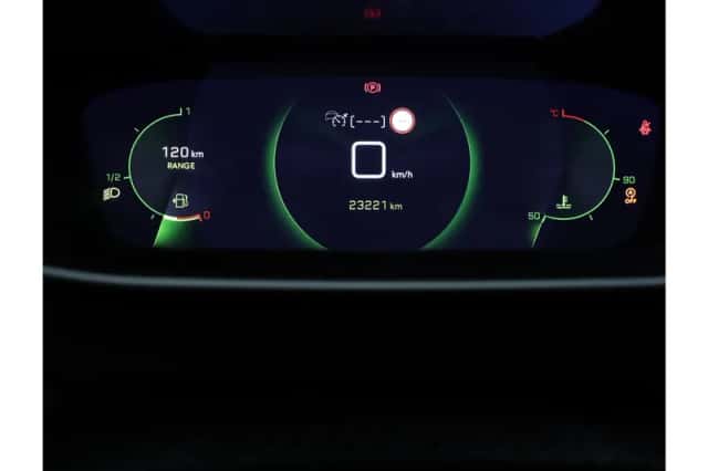 Peugeot 208 (2021) thumbnail 7