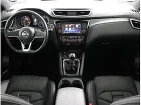 Nissan Qashqai (2019) thumbnail 4