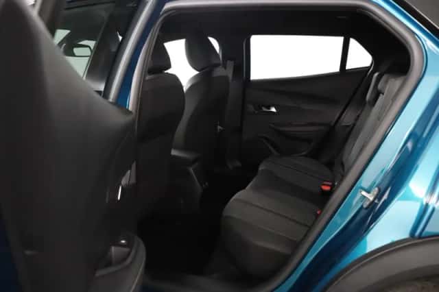 Peugeot 2008 (2025) thumbnail 6