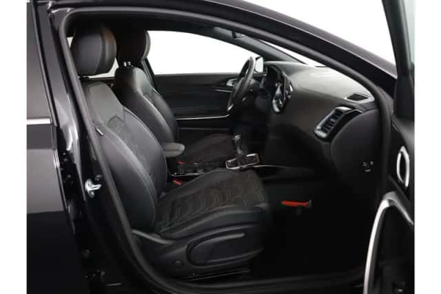 Kia Ceed Sportswagon (2025) thumbnail 18