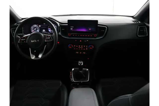 Kia Ceed Sportswagon (2025) thumbnail 4