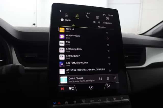 Renault Captur (2025) thumbnail 7