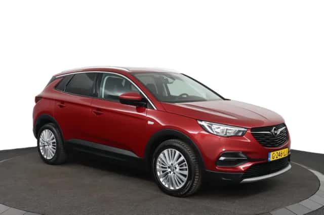 Opel Grandland X (2019) thumbnail 2