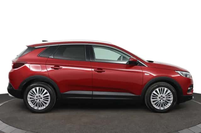 Opel Grandland X (2019) thumbnail 3
