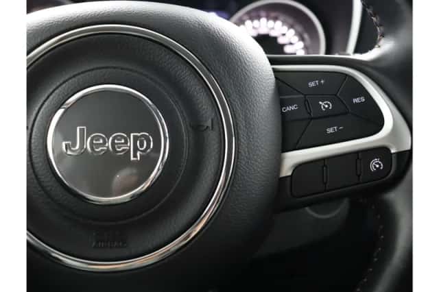 Jeep Compass (2021) thumbnail 17