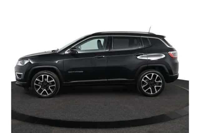Jeep Compass (2021) thumbnail 3