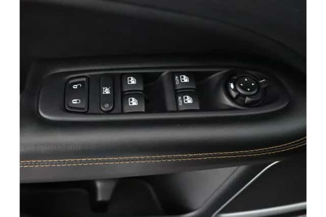 Jeep Compass (2021) thumbnail 22