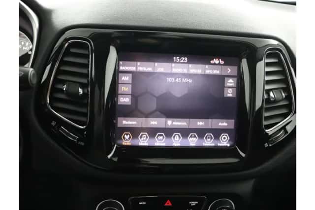 Jeep Compass (2021) thumbnail 44