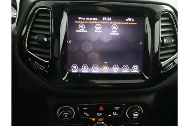 Jeep Compass (2021) thumbnail 46