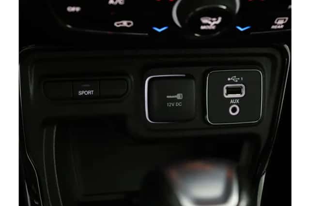 Jeep Compass (2021) thumbnail 49