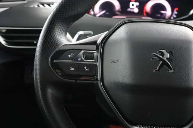 Peugeot 3008 (2021) thumbnail 17