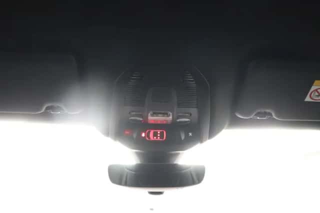 Peugeot 3008 (2021) thumbnail 28