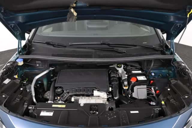 Peugeot 3008 (2021) thumbnail 29
