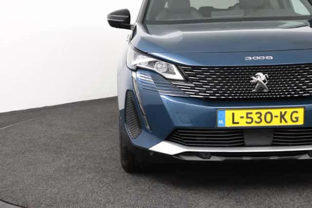 Peugeot 3008 (2021) thumbnail 30