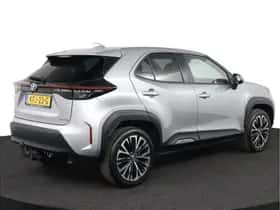 Toyota Yaris Cross (2021) thumbnail 2