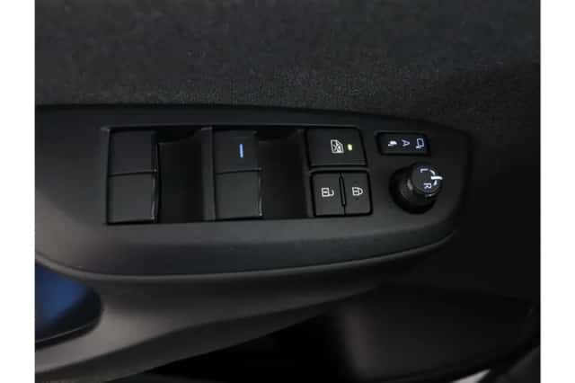 Toyota Yaris Cross (2021) thumbnail 21