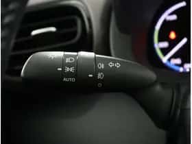Toyota Yaris Cross (2021) thumbnail 23