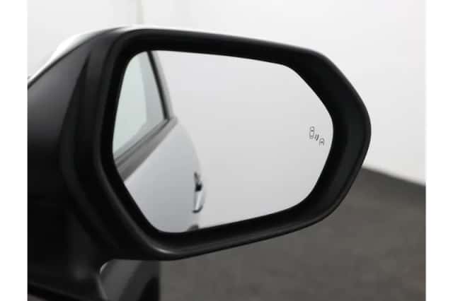 Toyota Yaris Cross (2021) thumbnail 40