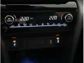 Toyota Yaris Cross (2021) thumbnail 8