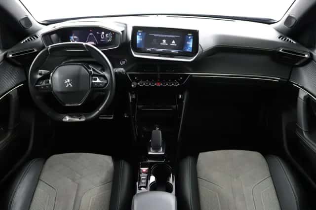 Peugeot e-2008 (2021) thumbnail 5