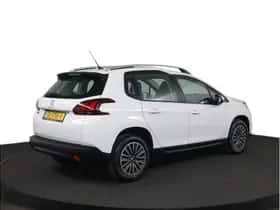 Peugeot 2008 (2018) thumbnail 2