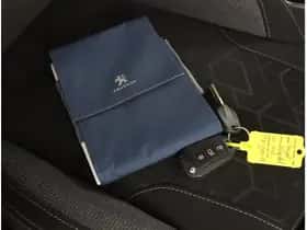 Peugeot 2008 (2018) thumbnail 11