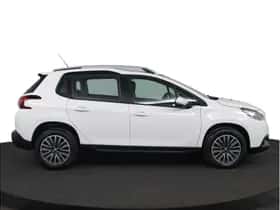 Peugeot 2008 (2018) thumbnail 13
