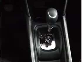Peugeot 2008 (2018) thumbnail 20
