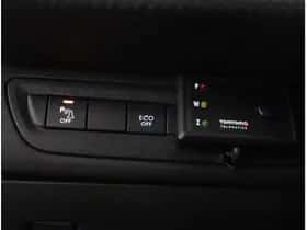 Peugeot 2008 (2018) thumbnail 25