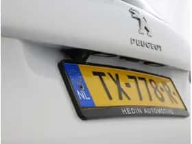 Peugeot 2008 (2018) thumbnail 37