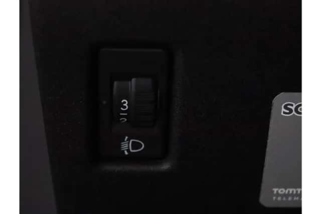 Peugeot 2008 (2018) thumbnail 39