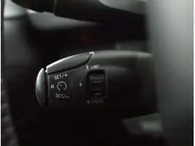 Peugeot 2008 (2018) thumbnail 40