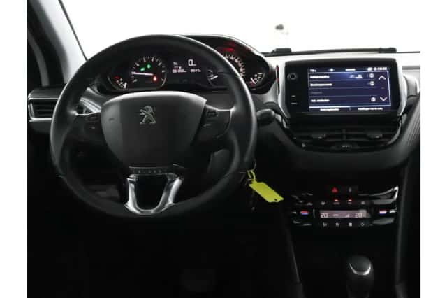 Peugeot 2008 (2018) thumbnail 50