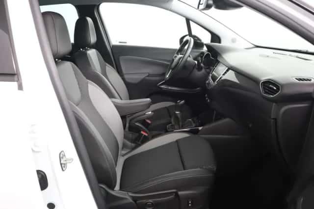 Opel Crossland X (2018) thumbnail 18