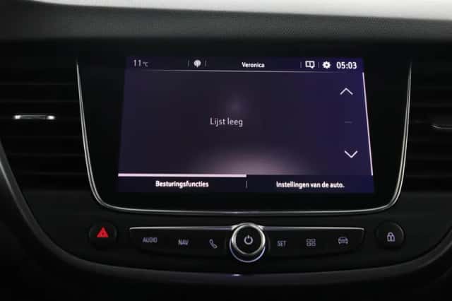Opel Crossland X (2018) thumbnail 40
