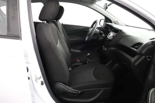 Opel Karl (2017) thumbnail 19