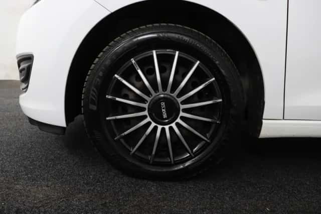 Opel Karl (2017) thumbnail 30