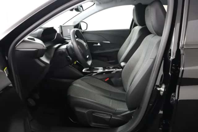 Peugeot 208 (2025) thumbnail 4