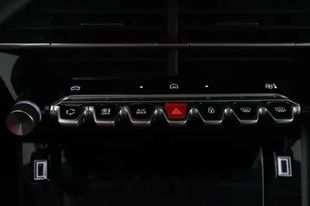 Peugeot 208 (2025) thumbnail 43