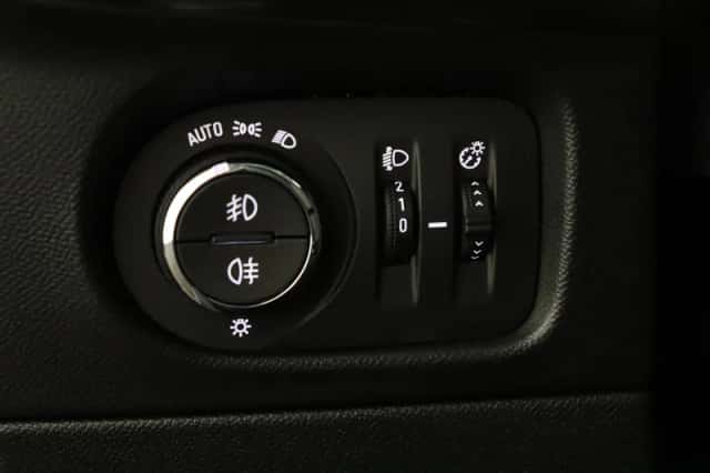 Opel Mokka (2021) thumbnail 22