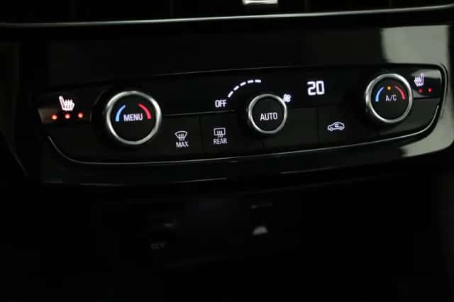 Opel Mokka (2021) thumbnail 6