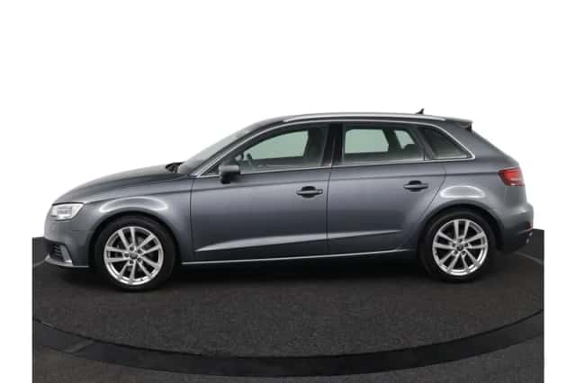 Audi A3 (2020) thumbnail 3