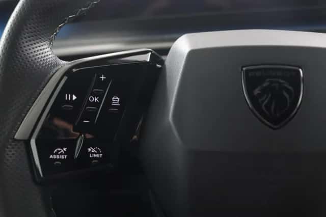 Peugeot 5008 (2025) thumbnail 16