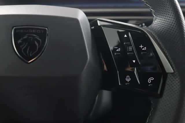 Peugeot 5008 (2025) thumbnail 17
