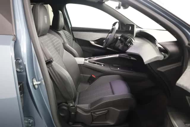 Peugeot 5008 (2025) thumbnail 18