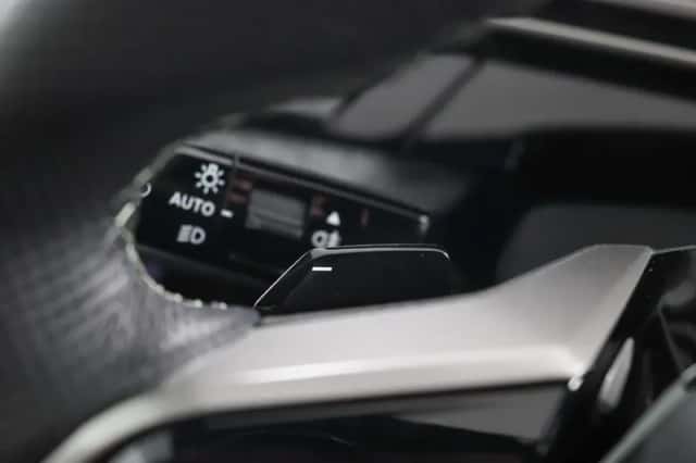 Peugeot 5008 (2025) thumbnail 38