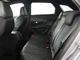 Peugeot 3008 (2023) thumbnail 16