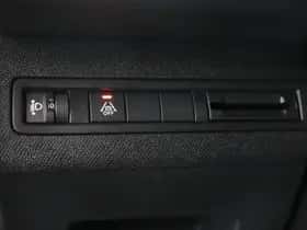 Peugeot 3008 (2023) thumbnail 24