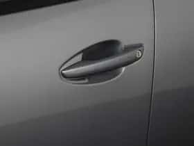 Peugeot 3008 (2023) thumbnail 31